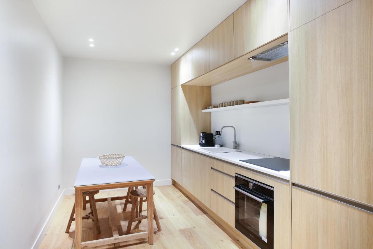 Residence In The Center Of Paris By Studio Prestige Экстерьер фото