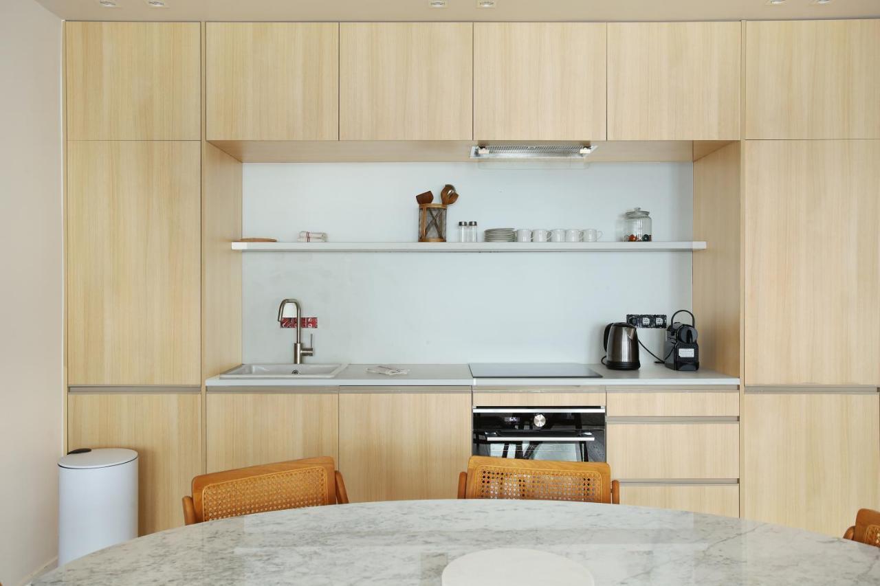 Residence In The Center Of Paris By Studio Prestige Экстерьер фото